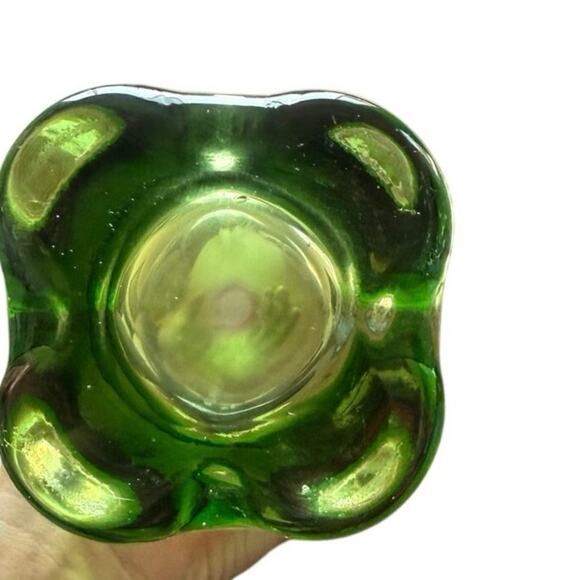 Vintage Murano Pink to Green Italian Vase - Picture 4 of 5